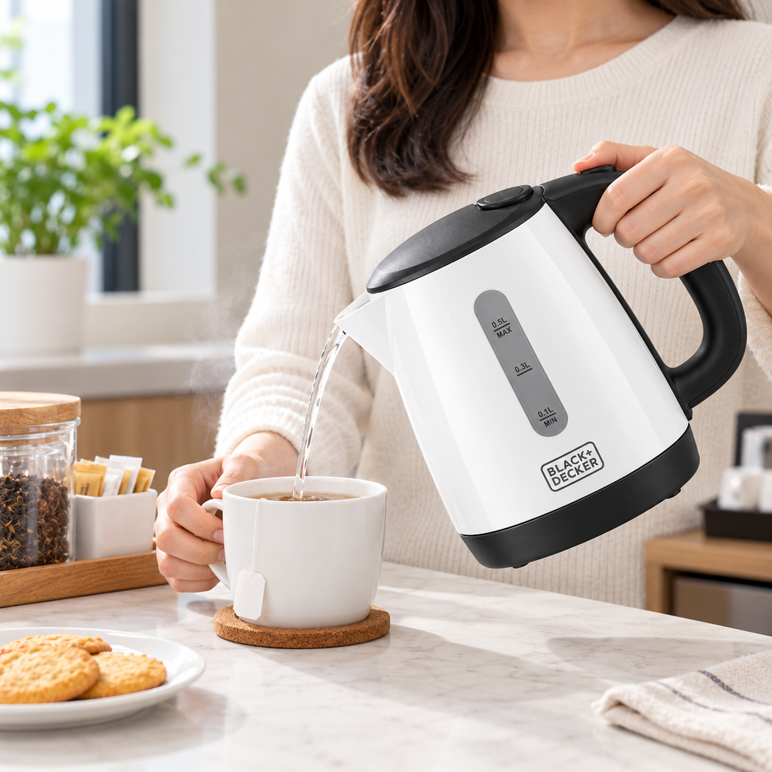 BLACK+DECKER 0.5L 650W Portable Electric Travel Kettle with Auto Shut-Off & Boil-Dry Protection – White | TR250JA-B5 - Teq Souq