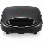 Load image into Gallery viewer, BLACK+DECKER 600W 2-Slice Non-Stick Sandwich Maker – Black | TS1000-B5 - Teq Souq